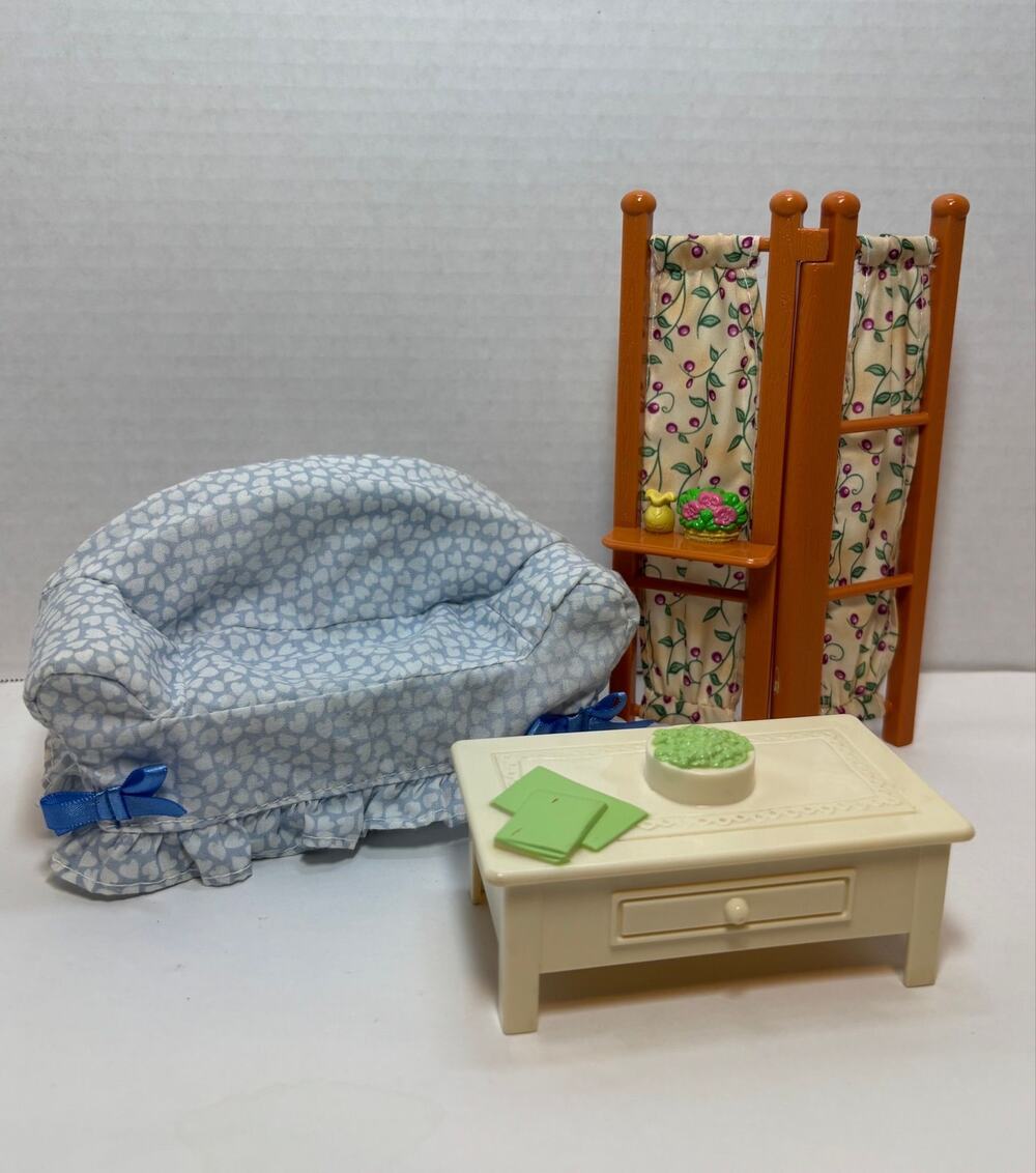 Fisher-Price Loving Family Dollhouse Blue & White Heart Sofa / Couch